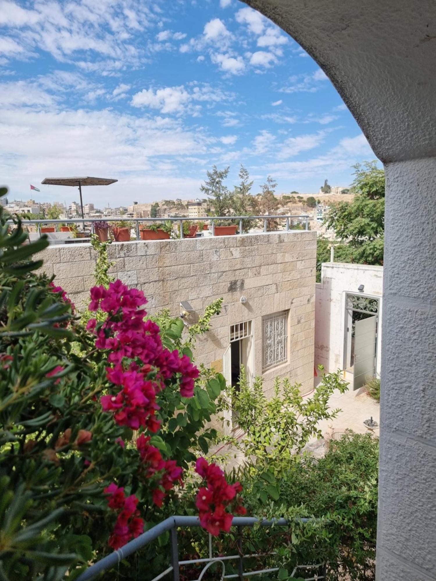 Downtown Living Boutique Apartments Amman Esterno foto